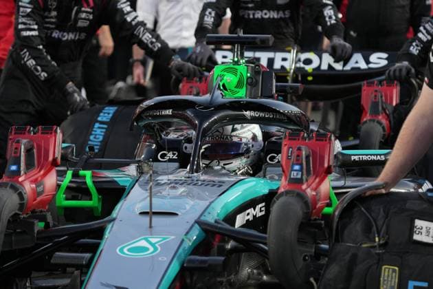 30 11 2024, Losail International Circuit, Doha, Formula 1 Qatar Airways Qatar Grand Prix 2024 ,in the picture George Russell GBR , Mercedes AMG Petronas Formula One Team Photo by Hasan Bratic DeFodi Images Defodi 506 20241130 hbr 0451 Defodi-506