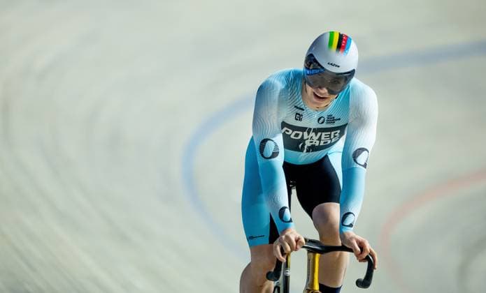 APELDOORN - Harrie Lavreysen in action during the semi-final sprint at the UCI Track Champions League in Omnisport. It was the third round of the Track cycling, Rad, Radsport, Bahnrad, Bahn competition. ANP IRIS VAN DEN BROEK xVIxANPxSportx xxANPxIVx 514584578 originalFilename: 514584578.jpg