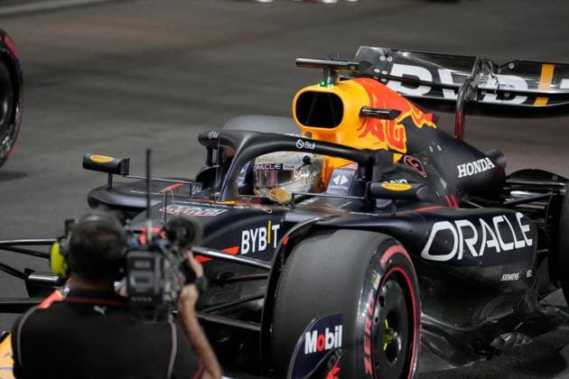30 11 2024, Losail International Circuit, Doha, Formula 1 Qatar Airways Qatar Grand Prix 2024 ,in the picture pole position for Max Verstappen NLD , Oracle Red Bull Racing Photo by Hasan Bratic DeFodi Images Defodi 506 20241130 hbr 3969 Defodi-506