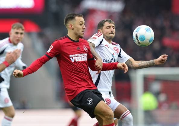 01 12 2024 Soccer Season 2024 2025 2 Soccer Bundesliga 14 Matchday 1 FC Nürnberg FCN Club Fortuna Düsseldorf 1895 F95 Sportfoto Zink DaMa xdaxmax DFL regulations prohibit any use of photographs as image sequences and or quasi video only for editorial use Julian Justvan 10, 1 FC Nürnberg FCN Matthias Zimmermann 25, Fortuna Düsseldorf F95