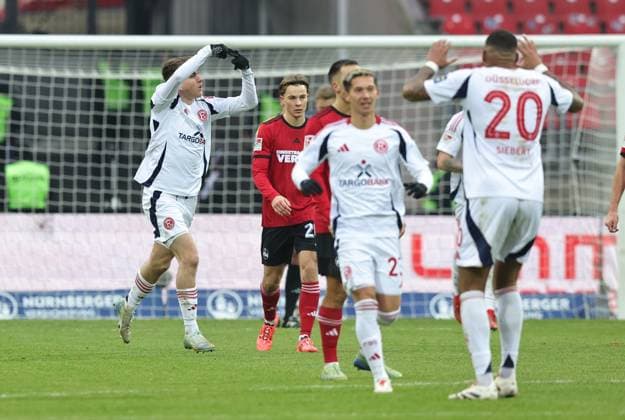 01 12 2024 Soccer season 2024 2025 2 Soccer Bundesliga 14 Matchday 1 FC Nürnberg FCN Club Fortuna Düsseldorf 1895 F95 Sportfoto Zink DaMa xdaxmax DFL regulations prohibit any use of photographs as image sequences and or quasi video only for editorial use Jubel Freude Torjubel nach Tor zum 1 1 Isak Bergmann Johannesson 8, Fortuna Düsseldorf F95 jubelt freut sich Torschütze Isak Bergmann Johannesson 8, Fortuna Düsseldorf F95