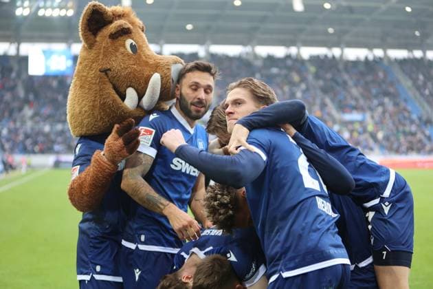 01 12 2024, Football, Men, 2 Bundesliga, Season 2024 2025, Karlsruher SC Hamburger SV, Karlsruhe BBBank Wildpark Baden Württemberg Germany EN Copyright: xSebastianxBachx
