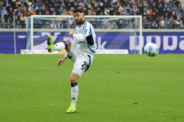 01 12 2024, Football, Men, 2 Bundesliga, Season 2024 2025, Karlsruher SC Hamburger SV, Marco Richter Hamburger SV Karlsruhe BBBank Wildpark Baden Württemberg Germany EN Copyright: xSebastianxBachx