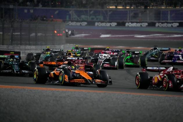 01 12 2024, Losail International Circuit, Doha, Formula 1 Qatar Airways Qatar Grand Prix 2024 ,in the picture Oscar Piastri AUS , McLaren F1 Team, Carlos Sainz Jr ESP , Scuderia Ferrari HP, Fernando Alonso ESP , Aston Martin Aramco Cognizant Formula One Team, Nico Hülkenberg DEU , MoneyGram Haas F1 Team Photo by Hasan Bratic DeFodi Images Defodi 506 20241201 hbr 0322 Defodi-506