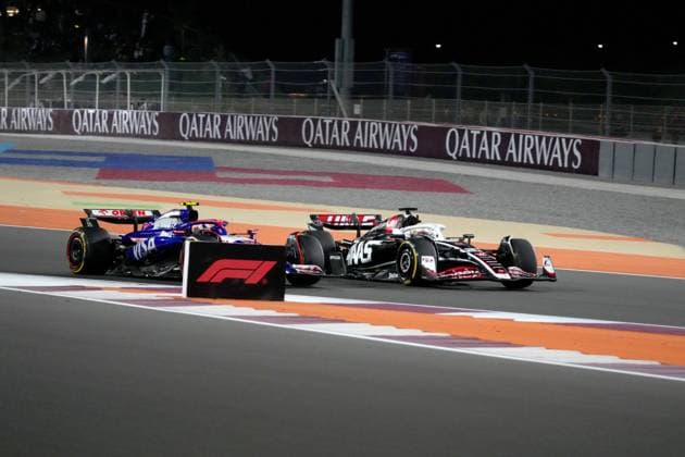 01 12 2024, Losail International Circuit, Doha, Formula 1 Qatar Airways Qatar Grand Prix 2024 ,in the picture Yuki Tsunoda JPN , Visa Cash App RB Formula One Team, Kevin Magnussen DNK , MoneyGram Haas F1 Team Photo by Hasan Bratic DeFodi Images Defodi 506 20241201 hbr 1127 Defodi-506
