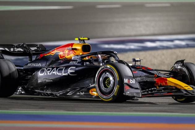 Lusail - 01-12-2024, Lusail International Circuit, Sergio Perez at the Formula 1 Qatar Grand Prix 2024 Sunday Formula 1 Qatar Grand Prix 2024 Sunday  x26872057x Copyright: