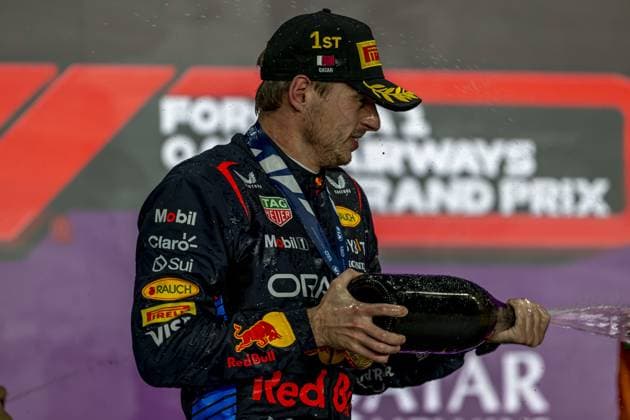 Lusail - 01-12-2024, Lusail International Circuit, Max Verstappen at the Formula 1 Qatar Grand Prix 2024 Sunday Formula 1 Qatar Grand Prix 2024 Sunday  x26872064x Copyright: