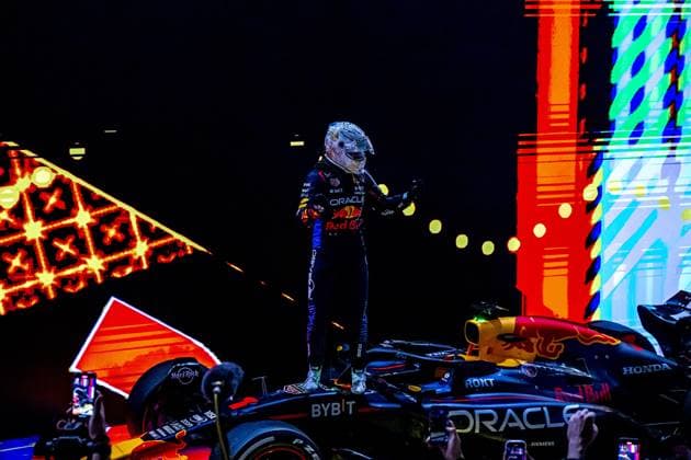 Lusail - 01-12-2024, Lusail International Circuit, Max Verstappen at the Formula 1 Qatar Grand Prix 2024 Sunday Formula 1 Qatar Grand Prix 2024 Sunday  x26872094x Copyright: