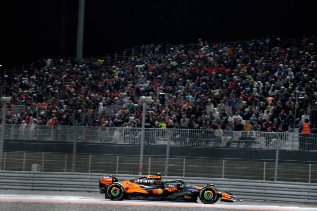 Formula 1 Qatar Airways Qatar Grand Prix 2024 01 12 2024, Losail International Circuit, Doha, Formula 1 Qatar Airways Qatar Grand Prix 2024 ,in the picture Lando Norris GBR , McLaren F1 Team nordphotoxGmbHx xBratic nph00250