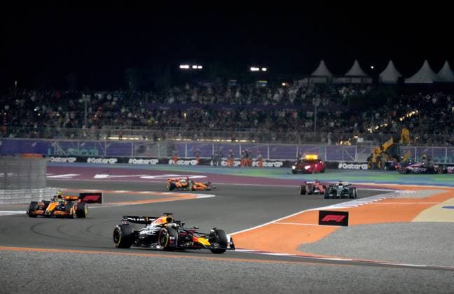 Formula 1 Qatar Airways Qatar Grand Prix 2024 01 12 2024, Losail International Circuit, Doha, Formula 1 Qatar Airways Qatar Grand Prix 2024 ,in the picture Max Verstappen NLD , Oracle Red Bull Racing, Lando Norris GBR , McLaren F1 Team nordphotoxGmbHx xBratic nph00250