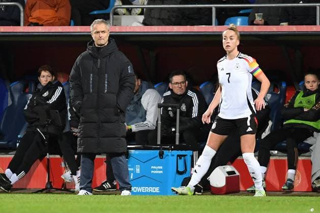 Coach Christian Wueck Germany and Giulia Gwinn Germany look on during the Women s international friendly between Germany and Italy at Vonovia Ruhrstadion on December 02, 2024 in Bochum, Germany Photo by Ralf Treese DeFodi Images Coach Christian Wueck Germany and Giulia Gwinn Germany look on during the Women s international friendly between Germany and Italy at Vonovia Ruhrstadion on December 2, 2024 in Bochum, Germany Photo by Ralf Treese DeFodi Images Defodi 521 GERITA20241202 064 Defodi-521