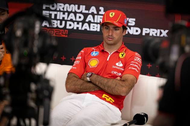 December 5, 2024, Abu Dhabi, United Arab Emirates: CARLOS SANIZ (SPA) of Scuderia Ferrari 55 in his last press conference, PK, Pressekonferenz as a driver for Ferrari during media day of the 2024 Formula 1 Abu Dhabi Grand Prix at the Yas Marina Circuit. Abu Dhabi United Arab Emirates - ZUMAb177 20241205_aap_b177_033 Copyright: xTaidghxBarronx