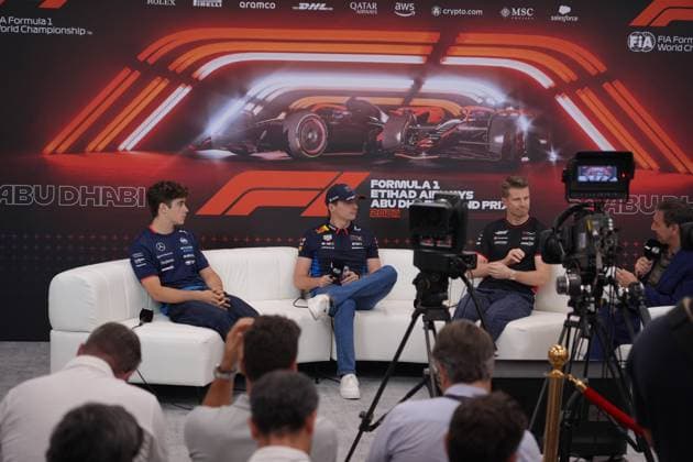 Formula 1 Etihad Airways Abu Dhabi Grand Prix 2024 05 12 2024, Yas Marina Circuit, Abu Dhabi, Formula 1 Etihad Airways Abu Dhabi Grand Prix 2024 , pictured Franco Colapinto ARG , Williams Racing, Max Verstappen NLD , Oracle Red Bull Racing, Nico Hülkenberg DEU , MoneyGram Haas F1 Team nordphotoxGmbHx xBratic nph00250