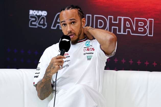 Lewis Hamilton of Great Britain and Mercedes AMG Petronas F1 Team gestures, Gestures, Previews, F1 Grand Prix of Abu Dhabi, Yas Marina Circuit on 05 December 2024 in Abu Dhabi, United Arab Emirates Photo by Diogo Cardoso DeFodi Images Lewis Hamilton of Great Britain and Mercedes AMG Petronas F1 Team gestures during the press conference, Previews, F1 Grand Prix of Abu Dhabi, Yas Marina Circuit on December 5, 2024 in Abu Dhabi, United Arab Emirates Photo by Diogo Cardoso DeFodi Images Defodi 645 f1abu20241205 010 Defodi-645