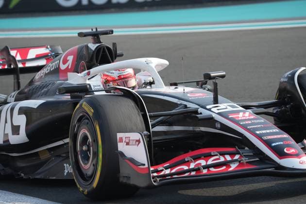 Formula 1 Etihad Airways Abu Dhabi Grand Prix 2024 06 12 2024, Yas Marina Circuit, Abu Dhabi, Formula 1 Etihad Airways Abu Dhabi Grand Prix 2024 , pictured Kevin Magnussen DNK , MoneyGram Haas F1 Team nordphotoxGmbHx xBratic nph00250