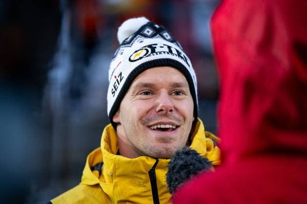 Christopher Grotheer (Deutschland) freut sich ueber den Sieg, GER, IBSF BMW Skeleton Weltcup Altenberg, Rennen Herren, 06.12.2024 GER, IBSF BMW Skeleton Weltcup Altenberg, Rennen Herren, 06.12.2024 Altenberg *** Christopher Grotheer Germany is happy about the victory, GER, IBSF BMW Skeleton World Cup Altenberg, Race Men, 06 12 2024 GER, IBSF BMW Skeleton World Cup Altenberg, Race Men, 06 12 2024 Altenberg Copyright: xEibner-Pressefoto Memmlerx EP_MMR