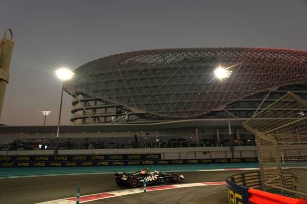 06 12 2024, Yas Marina Circuit, Abu Dhabi, Formula 1 Etihad Airways Abu Dhabi Grand Prix 2024 , in the picture Nico Hülkenberg DEU , MoneyGram Haas F1 Team Photo by Hasan Bratic DeFodi Images 6913