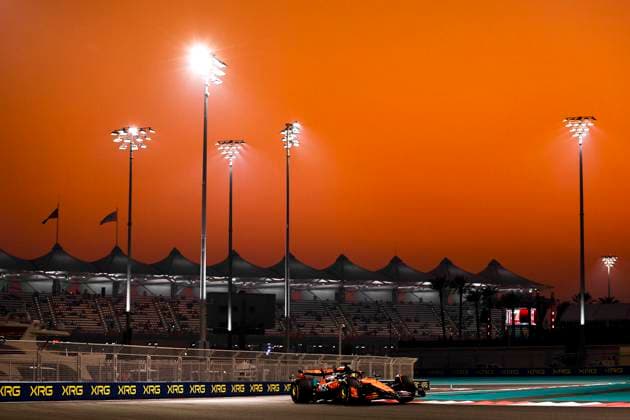 Oscar Piastri of Australia and McLaren in action, Practice, F1 Grand Prix of Abu Dhabi, Yas Marina Circuit on 06 December 2024 in Abu Dhabi, United Arab Emirates Photo by Diogo Cardoso DeFodi Images Oscar Piastri of Australia and McLaren in action on track, Practice, F1 Grand Prix of Abu Dhabi, Yas Marina Circuit on December 6, 2024 in Abu Dhabi, United Arab Emirates Photo by Diogo Cardoso DeFodi Images Defodi 645 f1abu20241206 089 Defodi-645