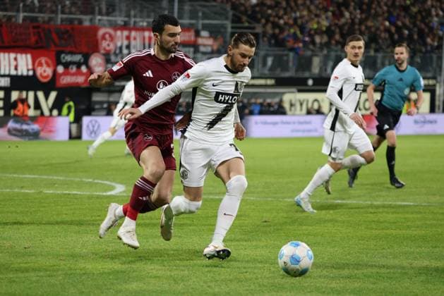 06 12 2024, Football, Men, 2 Bundesliga, Season 2024 2025, SV 07 Elversberg 1 FC Nuernberg, Lukas Petkov SV 07 Elversberg , Mahir Emreli 1 FC Nuernberg Elversberg Ursapharm Arena an der Kaiserlinde Saarland Germany EN Copyright: xSebastianxBachx