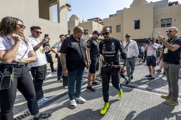 Abu Dhabi - 06-12-2024, Yas Marina Circuit, Lewis Hamilton at the Formula 1 United Arab Emirates Grand Prix 2024 Friday Formula 1 United Arab Emirates Grand Prix 2024 Friday  x26908229x Copyright: