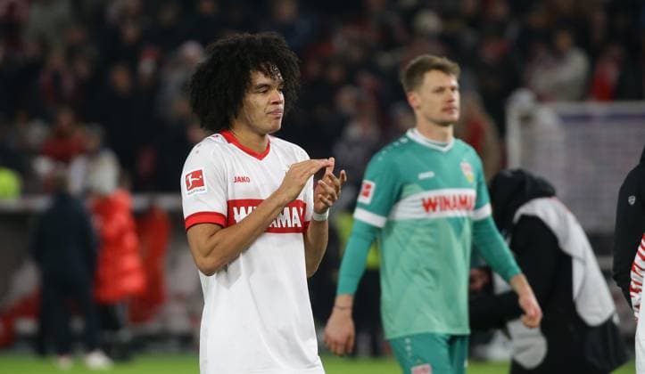 Stuttgart, Fußball Bundesliga, Saison 2024 2025, VfB Stuttgart vs Union Berlin , Anrie Chase VfB In accordance with the regulations of the DFL German Football League, it is prohibited to use or have used photographs taken in the stadium and or of the match in the form of sequential images and or video-like photo series