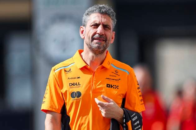 Andrea Stella, Team Principal of McLaren gestures arriving in the paddock, Qualifying, F1 Grand Prix of Abu Dhabi, Yas Marina Circuit on December 07, 2024 in Abu Dhabi, United Arab Emirates Photo by Diogo Cardoso DeFodi Images Andrea Stella, Team Principal of McLaren gestures arriving in the paddock, Qualifying, F1 Grand Prix of Abu Dhabi, Yas Marina Circuit on December 7, 2024 in Abu Dhabi, United Arab Emirates Photo by Diogo Cardoso DeFodi Images Defodi 645 f1abu20241207 038 Defodi-645