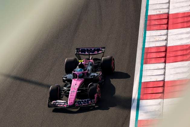 Pierre Gasly of France and Alpine F1 in action, Qualifying, F1 Grand Prix of Abu Dhabi, Yas Marina Circuit on 07 December 2024 in Abu Dhabi, United Arab Emirates Photo by Diogo Cardoso DeFodi Images Pierre Gasly of France and Alpine F1 in action on track FP3, Qualifying, F1 Grand Prix of Abu Dhabi, Yas Marina Circuit on December 7, 2024 in Abu Dhabi, United Arab Emirates Photo by Diogo Cardoso DeFodi Images Defodi 645 f1abu20241207 078 Defodi-645