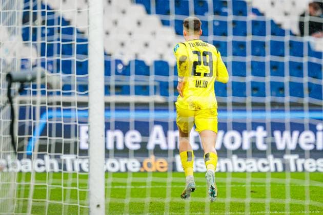 Semir Telalovic SSV Ulm 1846, 29 celebrates after scoring 0 1 GER, Hannover 96 vs SSV Ulm 1846, Football, 2 Bundesliga, Matchday 15, Match 2024 2025, 07 12 2024 DFL Regulations prohibit any use of photographers as image sequences and or quasi video GER, Hannover 96 vs SSV Ulm 1846, Football, 2 Bundesliga, Matchday 15, Match 2024 2025, 07 12 2024 Hannover Copyright: xEibner-Pressefoto JanxRollingerx EP_JSK