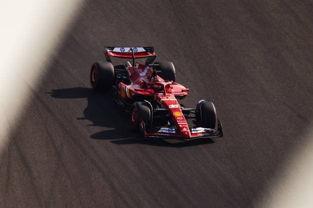 December 7, 2024, Abu Dhabi, United Arab Emirates: Charles Leclerc of Ferrari drives on the track during Practice 3 ahead of Formula 1 Abu Dhabi Grand Prix at Yas Marina Circuit on December 7th, 2024 in Abu Dhabi, United Arab Emirates. Abu Dhabi United Arab Emirates - ZUMAz156 0783662535st Copyright: xBeataxZawrzelx