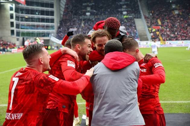 07 12 2024, xmohx, Fußball 2 Bundesliga, 1 FC Kaiserslautern Karlsruher SC emspor, v l Kaiserslautern celebrates the 3 0 by Jannis Heuer DFL DFB REGULATIONS PROHIBIT ANY USE OF PHOTOGRAPHS as IMAGE SEQUENCES and or QUASI VIDEO Kaiserslautern