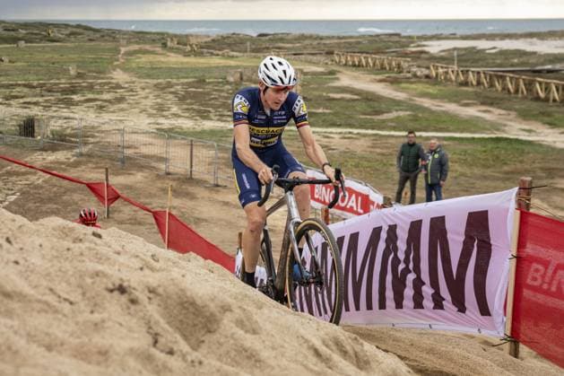 Belgian Toon Aerts pictured in action during the preparations of the World Cup cyclocross cycling event in Cabras, Sardinia, stage 3 (out of 12) of the UCI World Cup cyclocross competition, Saturday 07 December 2024. DAVIDxPINTENS  x107543484x