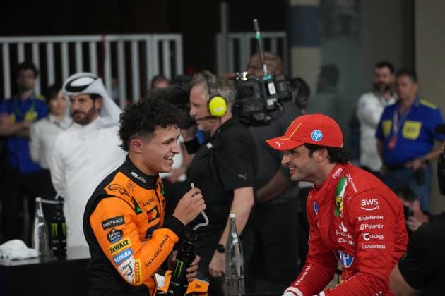 07 12 2024, Yas Marina Circuit, Abu Dhabi, Formula 1 Etihad Airways Abu Dhabi Grand Prix 2024 , in the picture pole position for Lando Norris GBR , McLaren F1 Team, 3rd starting position for Carlos Sainz Jr ESP , Scuderia Ferrari HP Photo by Hasan Bratic DeFodi Images Defodi 506 20241207 hbr 5843 Defodi-506