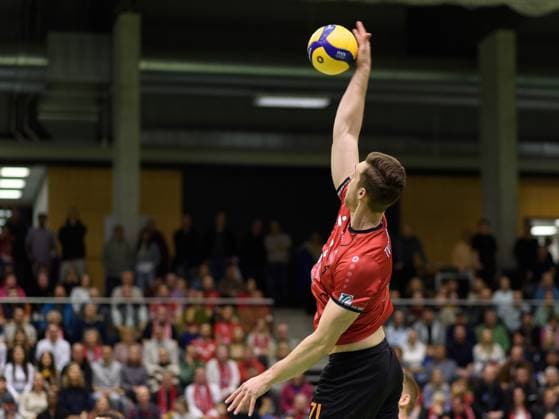 Niklas Lichtenauer TV Rottenburg, 08 in attack TV Rottenburg vs TuS Kriftel, Volleyball, 2 Bundesliga Sued, 10 Matchday, Season 2024 2025, 07 12 2024, TV Rottenburg vs TuS Kriftel, Volleyball, 2 Bundesliga Sued, 10 Matchday, Season 2024 2025, 07 12 2024 Rottenburg Copyright: xEibner-Pressefoto RalphxKunzex EP_RKE