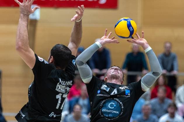 Gavra Meduric CERATONIA Volleys Eltmann, 17 , Jason Lieb CERATONIA Volleys Eltmann, 04 , SV Schwaig Volleyball CERATONIA Volleys Eltmann, Volleyball, 2 Bundesliga Sued, 8 Matchday, 07 12 2024 SV Schwaig Volleyball CERATONIA Volleys Eltmann, Volleyball, 2 Bundesliga Sued, 8 Matchday, 07 12 2024 Schwaig Copyright: xEibner-Pressefoto G.xSantemizx EP_GSZ