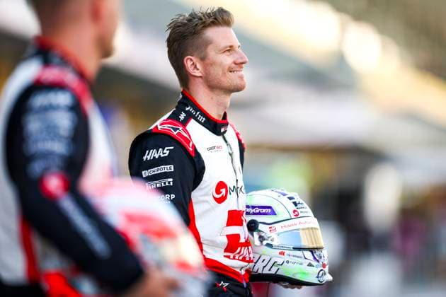 Nico Hulkenberg of Germany and Haas F1 gestures, gestures, Race, F1 Grand Prix of Abu Dhabi, Yas Marina Circuit on December 08, 2024 in Abu Dhabi, United Arab Emirates Photo by Diogo Cardoso DeFodi Images Nico Hulkenberg of Germany and Haas F1 gestures in pit lane, Race, F1 Grand Prix of Abu Dhabi, Yas Marina Circuit on December 8, 2024 in Abu Dhabi, United Arab Emirates Photo by Diogo Cardoso DeFodi Images Defodi 645 f1abu20241208 020 Defodi-645