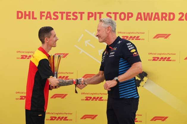 Jonathan Wheatley, Oracle Red Bull Racing, DHL Fastest Pitstop Award 2024, ARE, Formula 1 World Championship, Abu Dhabi Grand Prix, Yas Marina Circuit, 08 12 2024 ARE, Formula 1 World Championship, Abu Dhabi Grand Prix, United Arab Emirates, Yas Marina Circuit, 08 12 2024 Abu Dhabi Copyright: xEibner-Pressefoto AnnikaxGrafx EP_AGF