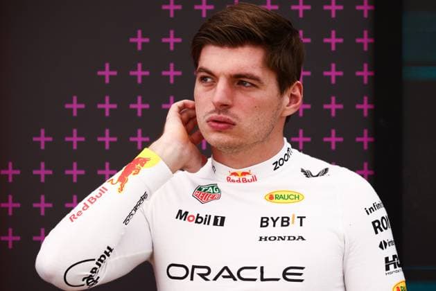 December 8, 2024, Abu Dhabi, United Arab Emirates: Max Verstappen of Red Bull Racing receives Poleman of the Year 2024 title on a race day of Formula 1 Abu Dhabi Grand Prix at Yas Marina Circuit on December 8th, 2024 in Abu Dhabi, United Arab Emirates. Abu Dhabi United Arab Emirates - ZUMAz156 0783718549st Copyright: xBeataxZawrzelx