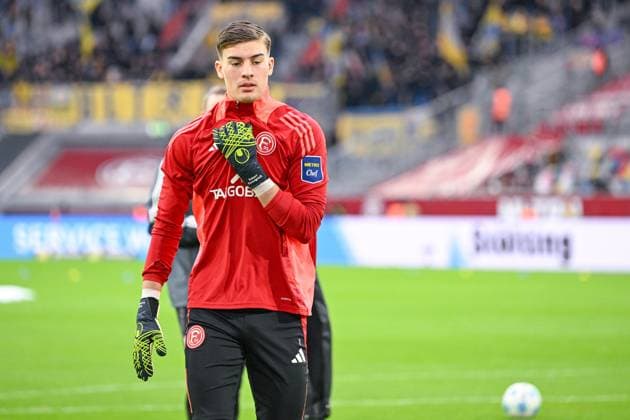 08 12 2024, Soccer, 2 Bundesliga, 15 Matchday Season 2024 2025, Fortuna Düsseldorf Eintracht Braunschweig, Goalkeeper Robert Kwasigroch Fortuna Düsseldorf xRHR PHOTO TKx Copyright: RHR-FOTOx RHR-FOTO TK