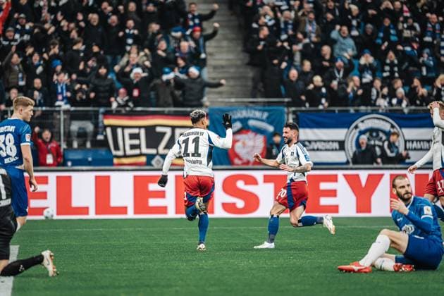 Soccer Men Season 2024 2025 2 Soccer Bundesliga 15 Matchday Hamburger SV vs SV Darmstadt 98 08 12 2024 v l Goal celebration of Ransford Königsdörffer 11, HSV and Marco Richter 20, HSV Hamburg Volksparkstadion Hamburg Germany