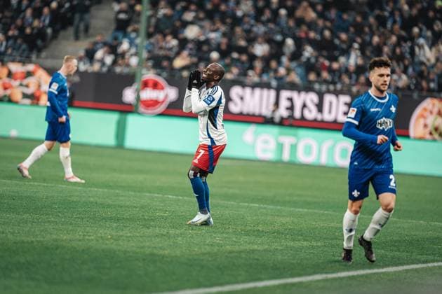 Soccer Men Season 2024 2025 2 Soccer Bundesliga 15 Matchday Hamburger SV vs SV Darmstadt 98 08 12 2024 Jean Luc Dompe 7, HSV annoys Hamburg Volksparkstadion Hamburg Germany