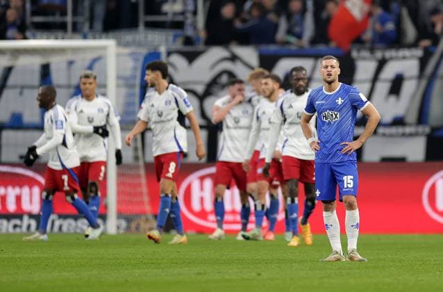 Fabian Nuernberger SV Darmstadt 98 disappointed Football, Men, Season 2024 2025, 2 BL, Volksparkstadion, Hamburger SV vs SV Darmstadt 98 DFL REGULATIONS PROHIBIT ANY USE OF PHOTOGRAPHS AS IMAGE SEQUENCES AND OR QUASI VIDEO