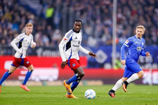 Hamburg, December 8, 2024 Football, 2 Bundesliga 2024 25, Hamburger SV SV Darmstadt 98 Bakery Jatta Hamburger SV, 18 DFL REGULATIONS PROHIBIT ANY USE OF PHOTOGRAPHS AS IMAGE SEQUENCES AND OR QUASI VIDEO