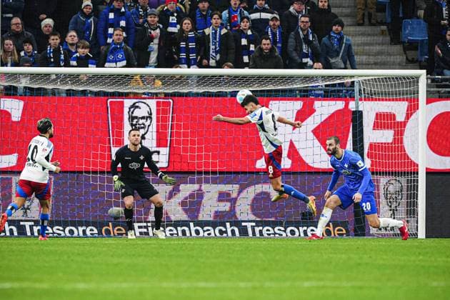 Goal kick Goal chance by header Daniel Elfadli Hamburger SV, 08 GER, Hamburger SV vs SV Darmstadt 98, Football, 2 Bundesliga, Matchday 15, Season 2024 2025, 08 12 2024 DFL REGULATIONS PROHIBIT ANY USE OF PHOTOGRAPHS AS IMAGE SEQUENCES AND OR QUASI VIDEO GER, Hamburger SV vs SV Darmstadt 98, Football, 2 Bundesliga, Matchday 15, Season 2024 2025, 08 12 2024 Hamburg Copyright: xEibner-Pressefoto MarcelxvonxFehrnx EP_MFN