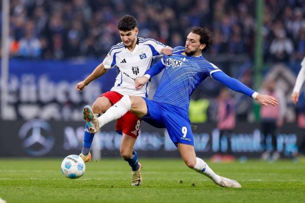 Hamburg, 8 December 2024 Football, 2 Bundesliga 2024 25, Hamburger SV SV Darmstadt 98 Daniel Elfadli Hamburger SV, 8 , Fraser Hornby SV Darmstadt 98, 9 DFL REGULATIONS PROHIBIT ANY USE OF PHOTOGRAPHS AS IMAGE SEQUENCES AND OR QUASI VIDEO