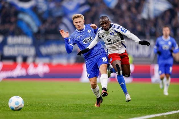 Hamburg, 8 December 2024 Football, 2 Bundesliga 2024 25, Hamburger SV SV Darmstadt 98 Andreas Müller SV Darmstadt 98, 16 , Jean Luc Dompe Hamburger SV, 7 DFL REGULATIONS PROHIBIT ANY USE OF PHOTOGRAPHS AS IMAGE SEQUENCES AND OR QUASI VIDEO