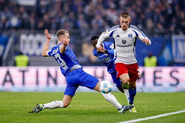 Hamburg, 8 December 2024 Football, 2 Bundesliga 2024 25, Hamburger SV SV Darmstadt 98 Marco Thiede SV Darmstadt 98, 13 , Miro Muheim Hamburger SV, 28 DFL REGULATIONS PROHIBIT ANY USE OF PHOTOGRAPHS AS IMAGE SEQUENCES AND OR QUASI VIDEO