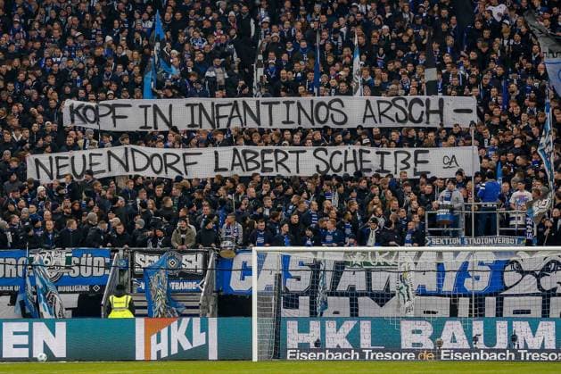 HSV Fans Ultras criticize the commitment to the World Cup of DFB President Bernd Neuendorf and Gianni Infantino President of FIFA by banner banner Germany , Hamburg , Volksparkstadion , Football , 2 Bundesliga , Hamburger SV SV Darmstadt 98