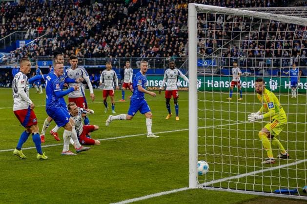 1 1 Schonlau Sebastian Dennis Hadzikadunic Heuer Fernandes Daniel HSV Goalscorer 20 Aleksandar Vukotic Darmstadt Germany , Hamburg , Volksparkstadion , Football , 2 Bundesliga , Hamburger SV SV Darmstadt 98