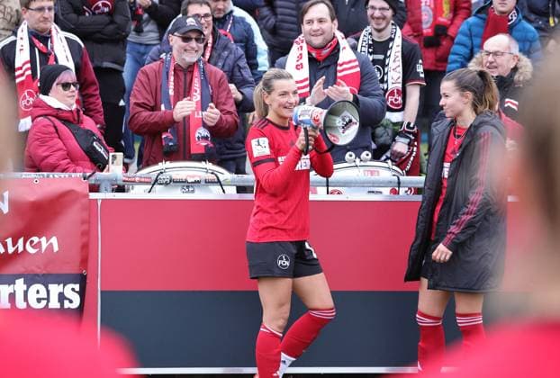 08 12 2024 Soccer Season 2024 2025 2 Womens Soccer Bundesliga 12 Matchday 1 FC Nürnberg FCN Club Clubfrauen FSV Gütersloh 2009 Sportfoto Zink DaMa xdaxmax Cheering Joy after the end of the match Medina Desic 10, 1 FC Nürnberg FCN Nele Bauereisen 23, 1 FC Nürnberg FCN Team Team and spectators Audience Fans celebrate together