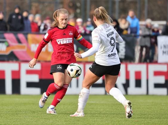 08 12 2024 Soccer Season 2024 2025 2 Women Soccer Bundesliga 12 Matchday 1 FC Nürnberg FCN Club Clubfrauen FSV Gütersloh 2009 Sportfoto Zink DaMa xdaxmax Luisa Guttenberger 4, 1 FC Nürnberg FCN Celina Baum 9, FSV Gütersloh